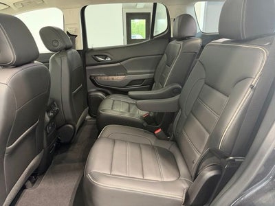 2023 GMC Acadia AWD Denali