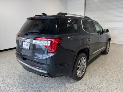 2023 GMC Acadia AWD Denali