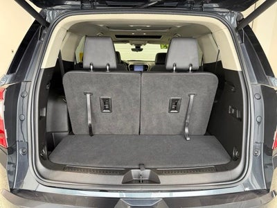 2023 GMC Acadia AWD Denali