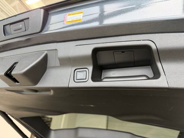2023 GMC Acadia AWD Denali