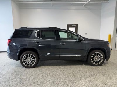 2023 GMC Acadia AWD Denali