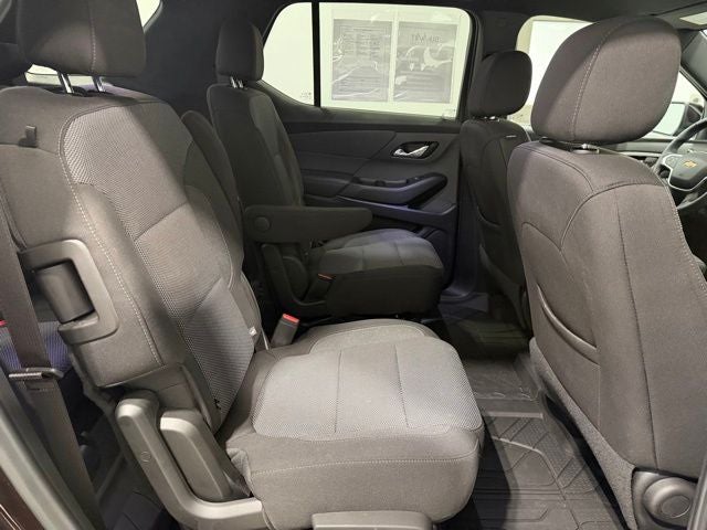 2023 Chevrolet Traverse FWD LT Cloth