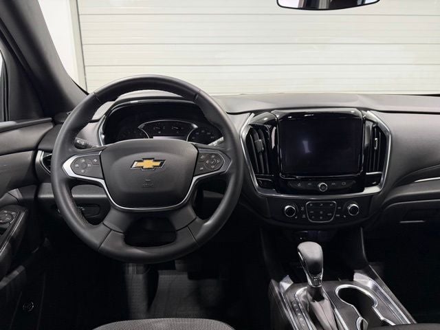 2023 Chevrolet Traverse FWD LT Cloth
