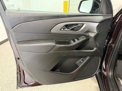 2023 Chevrolet Traverse FWD LT Cloth