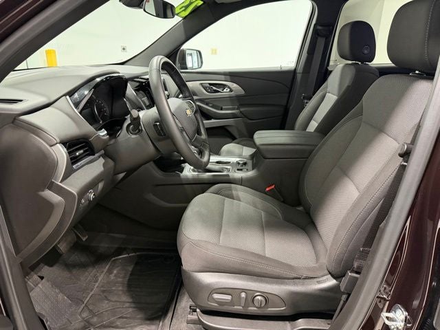 2023 Chevrolet Traverse FWD LT Cloth