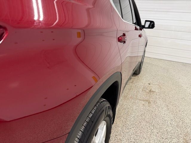 2021 Chevrolet Traverse FWD LT Cloth