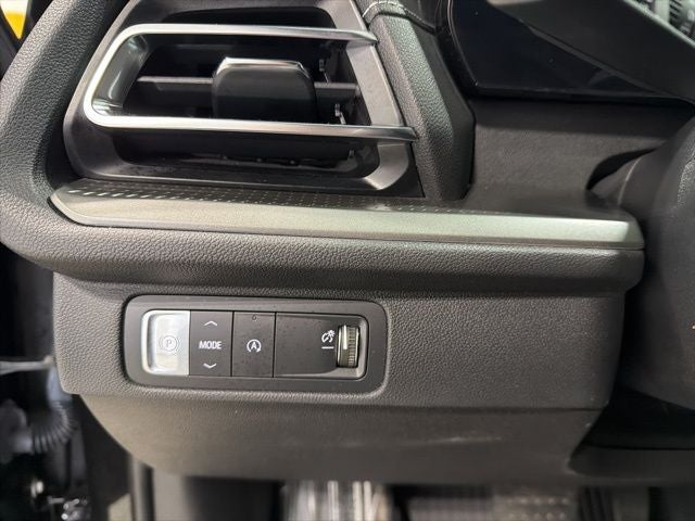 2025 Chevrolet Traverse FWD LT