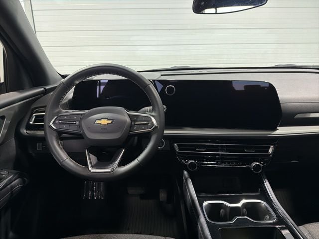 2025 Chevrolet Traverse FWD LT