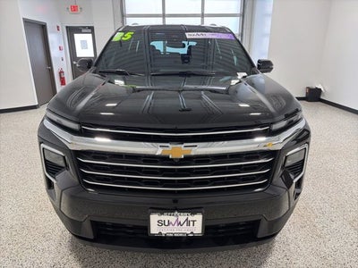 2025 Chevrolet Traverse FWD LT