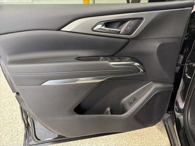 2025 Chevrolet Traverse FWD LT