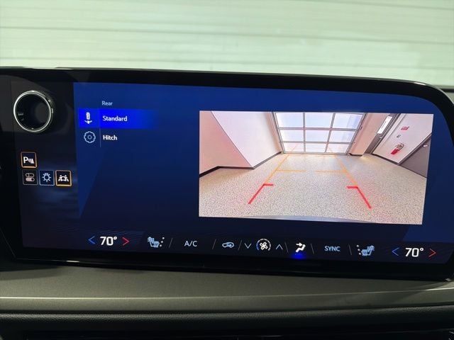 2025 Chevrolet Traverse FWD LT
