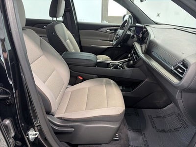 2025 Chevrolet Traverse FWD LT