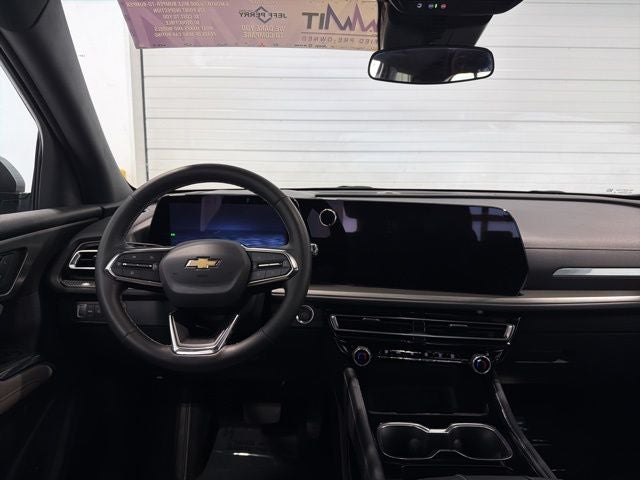 2025 Chevrolet Traverse FWD LT