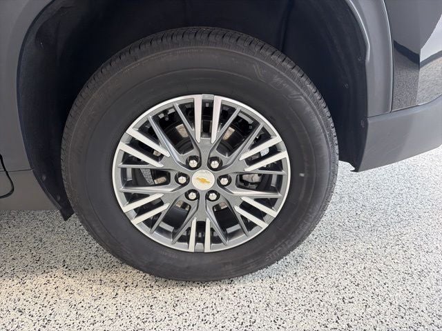 2025 Chevrolet Traverse FWD LT