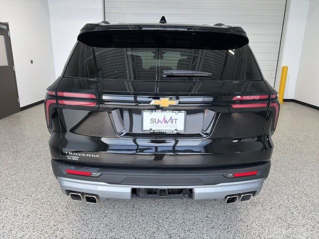 2025 Chevrolet Traverse FWD LT