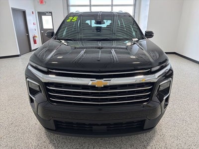 2025 Chevrolet Traverse FWD LT