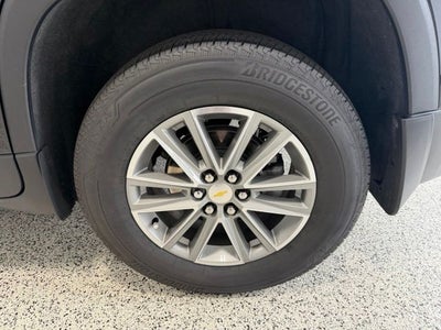 2023 Chevrolet Traverse AWD LT Cloth