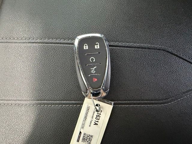 2023 Chevrolet Traverse AWD LT Cloth