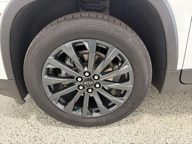 2023 Chevrolet Traverse AWD RS