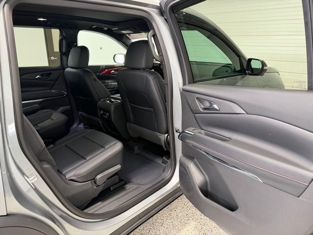 2025 Chevrolet Traverse AWD Z71