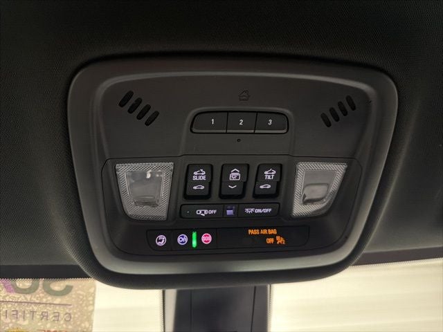 2023 Chevrolet Traverse AWD Premier