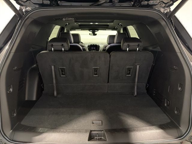 2023 Chevrolet Traverse AWD Premier