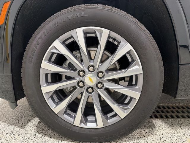 2023 Chevrolet Traverse AWD Premier