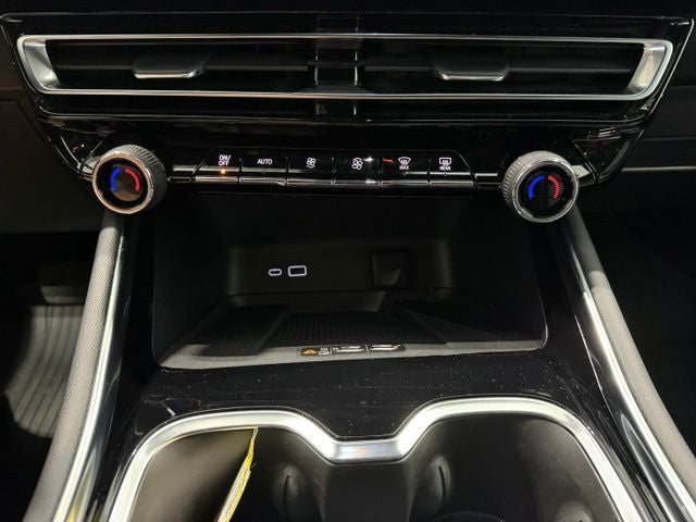 2024 Chevrolet Traverse AWD RS