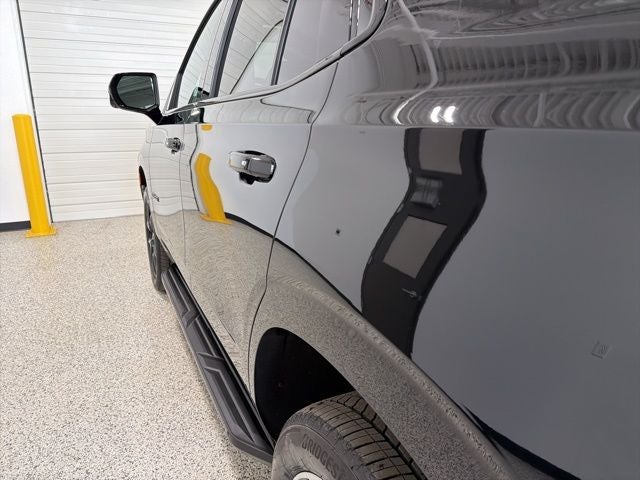 2024 Chevrolet Tahoe 4WD RST