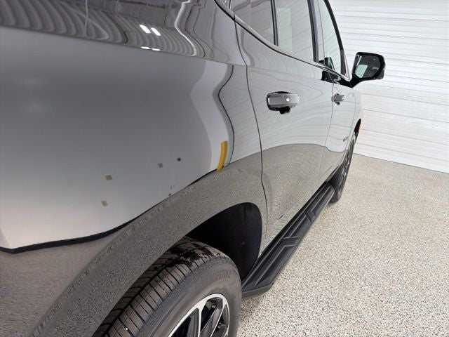 2024 Chevrolet Tahoe 4WD RST