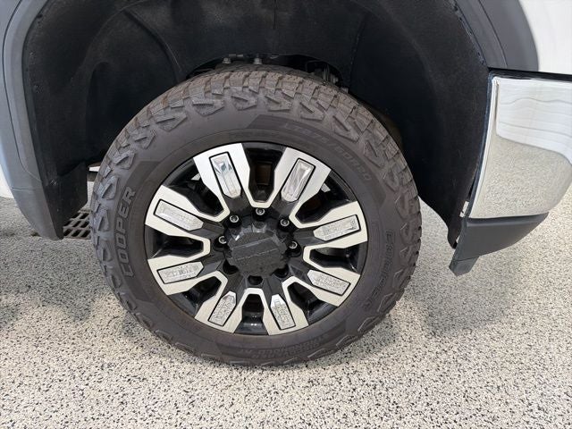 2023 GMC Sierra 2500HD 4WD Crew Cab Long Bed SLE