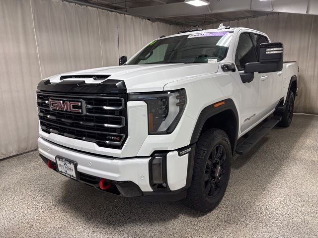 2024 GMC Sierra 2500HD AT4