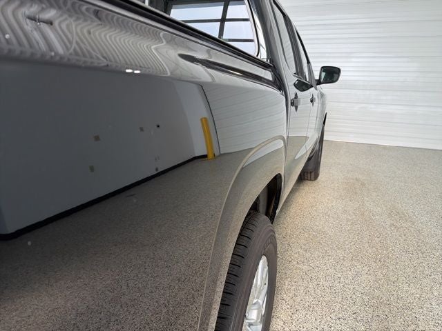 2022 Nissan Frontier Crew Cab SV 4x4