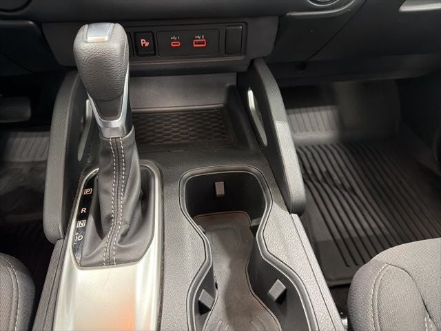 2022 Nissan Frontier Crew Cab SV 4x4