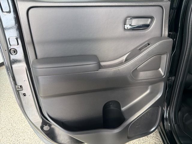 2022 Nissan Frontier Crew Cab SV 4x4