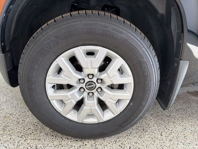 2022 Nissan Frontier Crew Cab SV 4x4