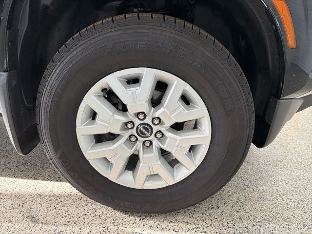 2022 Nissan Frontier Crew Cab SV 4x4