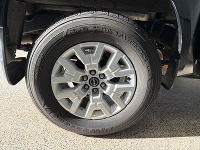 2022 Nissan Frontier Crew Cab SV 4x4