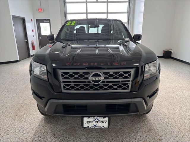 2022 Nissan Frontier Crew Cab SV 4x4