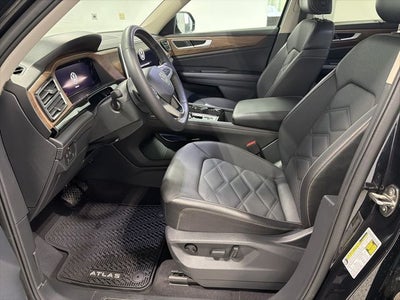 2024 Volkswagen Atlas 2.0T SE w/Technology