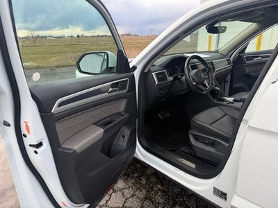 2021 Volkswagen Atlas 3.6L V6 SE w/Technology R-Line