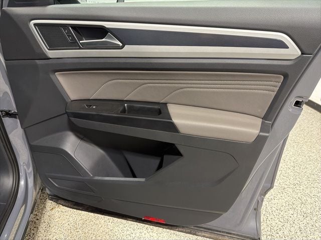 2021 Volkswagen Atlas Cross Sport 3.6L V6 SEL R-Line