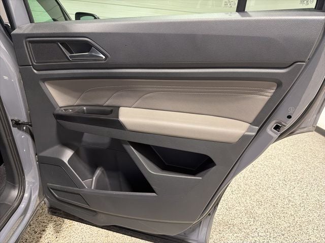 2021 Volkswagen Atlas Cross Sport 3.6L V6 SEL R-Line