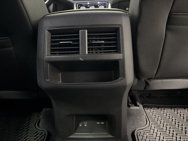 2021 Volkswagen Atlas Cross Sport 3.6L V6 SEL R-Line