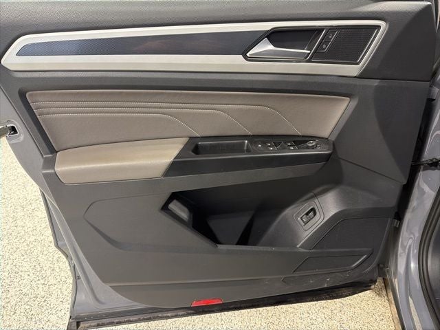 2021 Volkswagen Atlas Cross Sport 3.6L V6 SEL R-Line