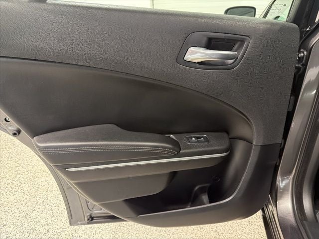 2021 Dodge Charger SXT RWD