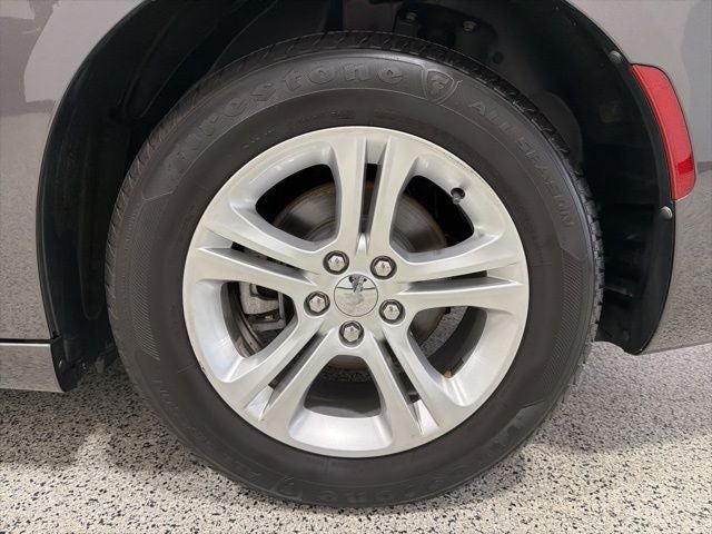 2021 Dodge Charger SXT RWD