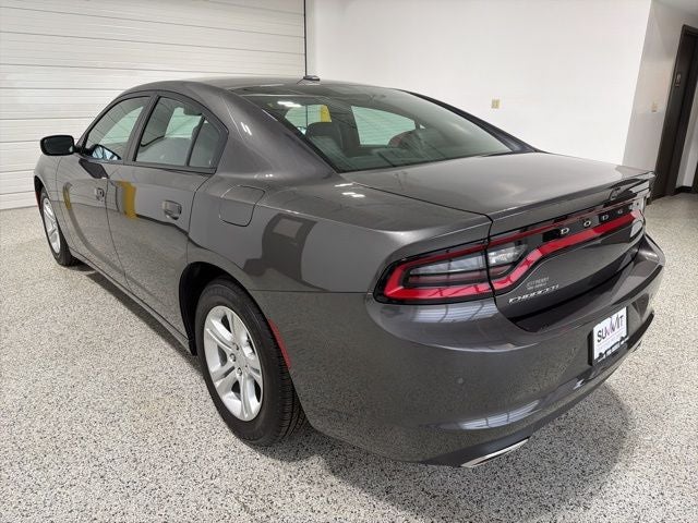 2021 Dodge Charger SXT RWD