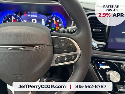 2027 Chrysler Pacifica PACIFICA SELECT