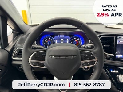 2027 Chrysler Pacifica PACIFICA SELECT